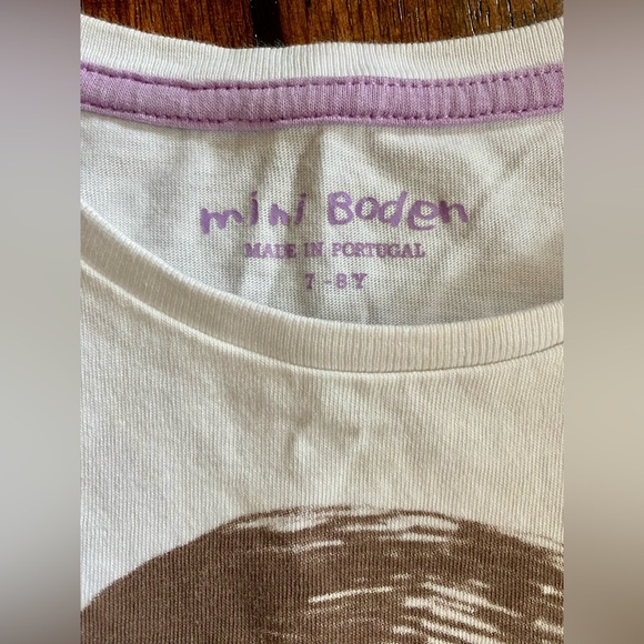 Mini Boden shorts and t-shirt set - Picture 2 of 8